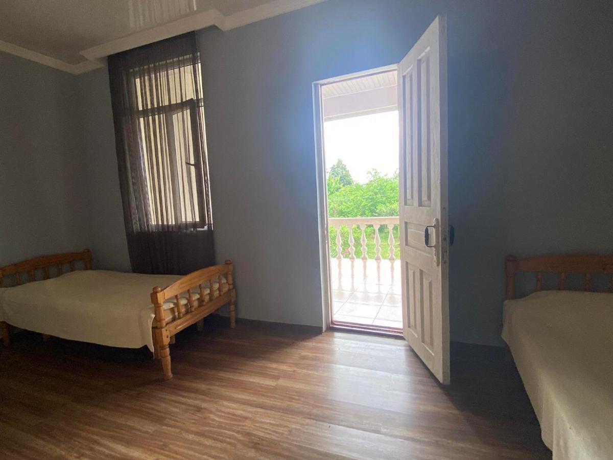 Natia Guest House Kobuleti Exterior foto